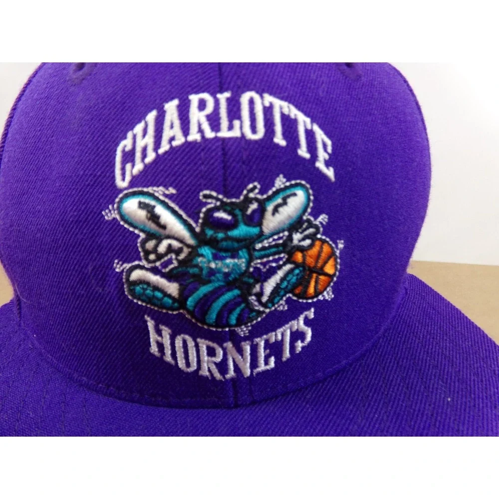 Mitchell & Ness‎ Hardwood Classics NBA Charlotte Hornets Cap Hat Fitted 7 1/8